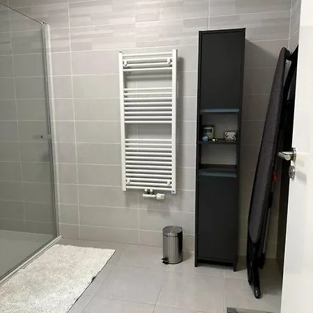Bright Sunny Flat 2 Bedrooms 750 Sqft + Free Pkg سانت أويه