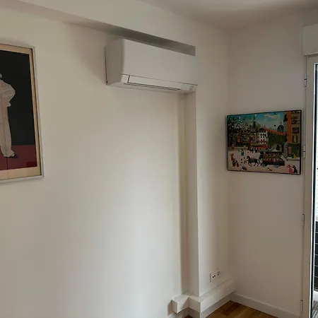 شقة Bright Sunny Flat 2 Bedrooms 750 Sqft + Free Pkg سانت أويه